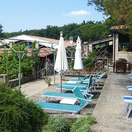 아파트 In With Pool & Nature 구아르디스탈로