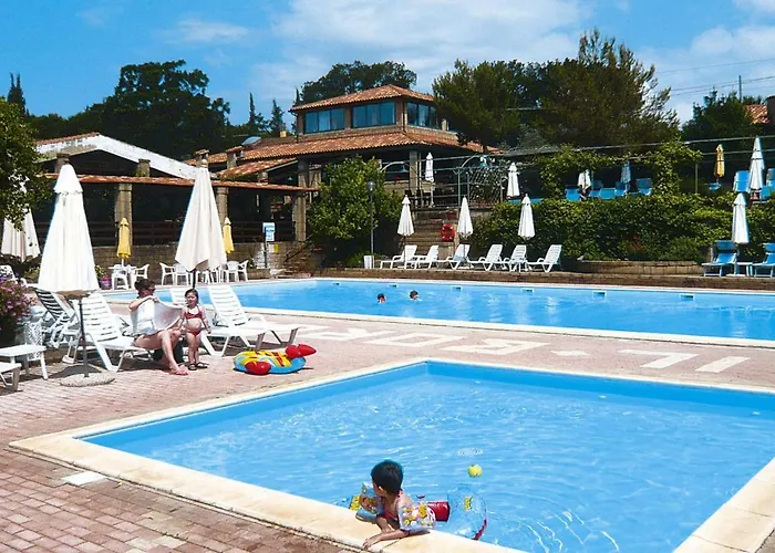 דירה In With Pool & Nature גוארדיסטאלו